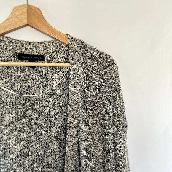 Banana Republic black whit peppered cardigan sweater pockets women's size M - Picture 2 of 7
